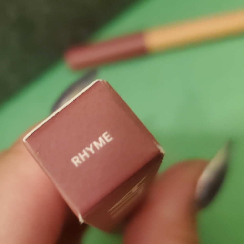 Ilia Lip Sketch Hydrating Lipstick + Lip Liner Rhyme - Cool mauve. ONE LEFT - Picture 4 of 4